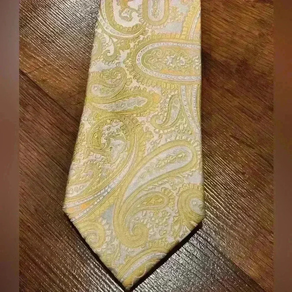 Express Design Studio 100% silk tie - Picture 1 of 4